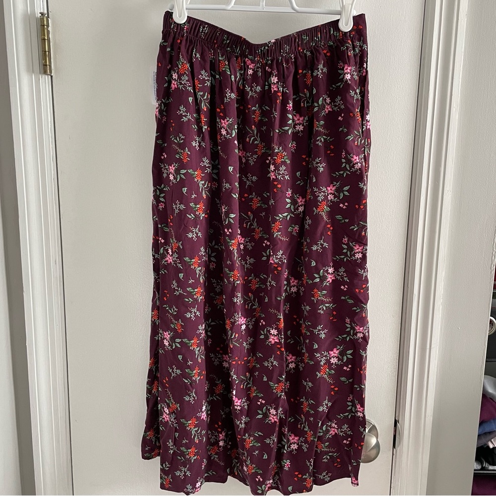 NWT Old Navy | long high waisted skirt